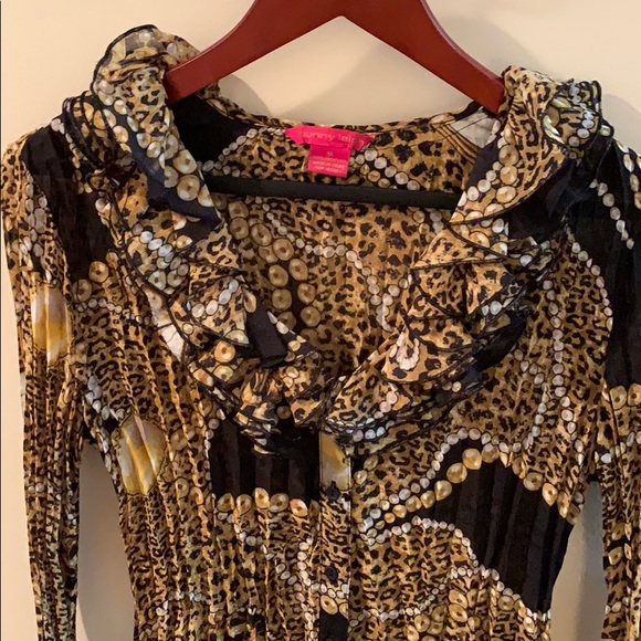 Sunny Leigh Tops - Sunny Leigh Black & Gold Blouse NEW w/ TAGS!!!
